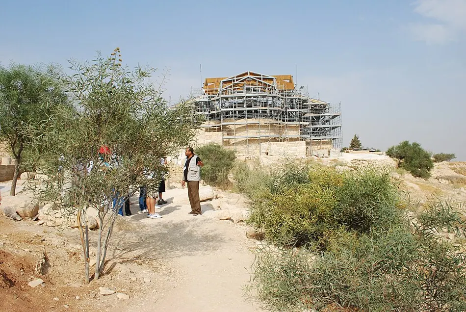 صورة موثقة مرتبطة بـ Moses Memorial Church