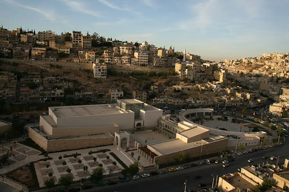 صورة موثقة مرتبطة بـ متحف الأردن