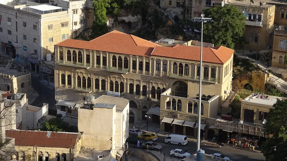 صورة موثقة مرتبطة بـ Abu Jaber Museum